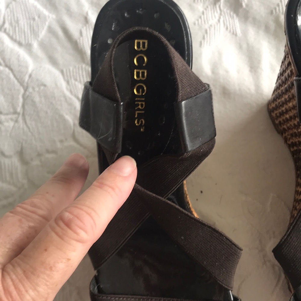 BCBGirls platform Shoes - Picture 2 of 4